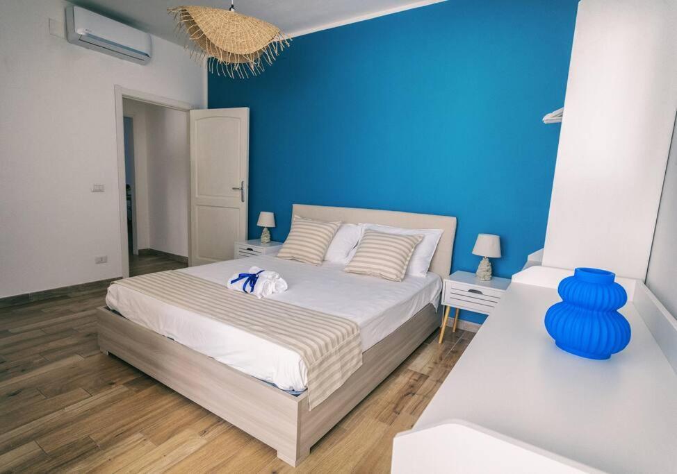 Ad Un Passo Dal Molo Apartment Porto Torres Exterior photo