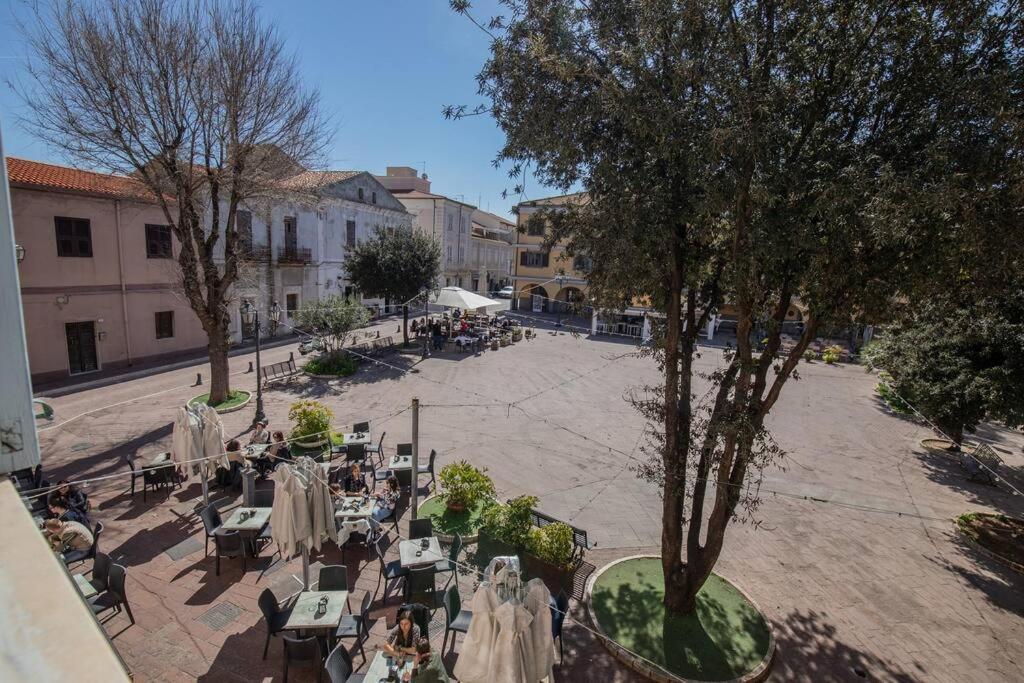 Ad Un Passo Dal Molo Apartment Porto Torres Exterior photo